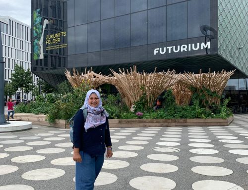 Guru SMAN 1 Kota Malang. Ikuti Seminar Internasional di Berlin